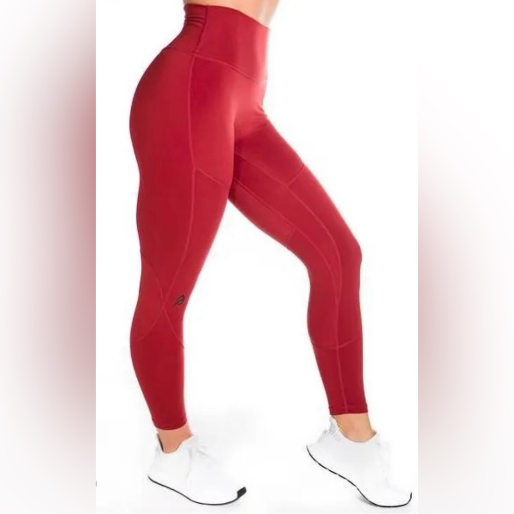 P'Tula Activewear Leggings. Like New! - Picture 5 of 5